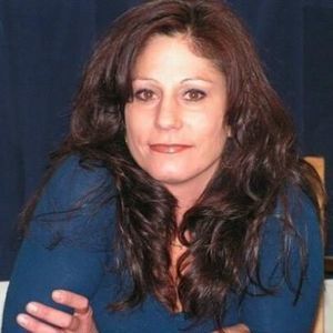 Meet your Posher, Stephenne